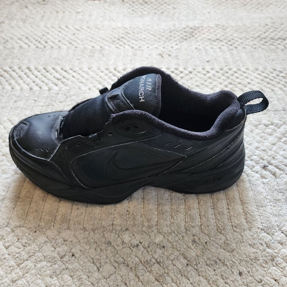 Nike Air Monarch IV Black Sneakers Men’s Size 10.5 Comfort Trainer - Picture 2 of 11